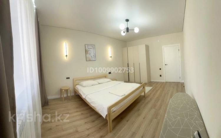 1-бөлмелі пәтер · 75 м² · 1 қабат, Молдавская 2/1 — City center, ОУР командировочные документы, бағасы: 20 000 〒 в Уральске — фото 2