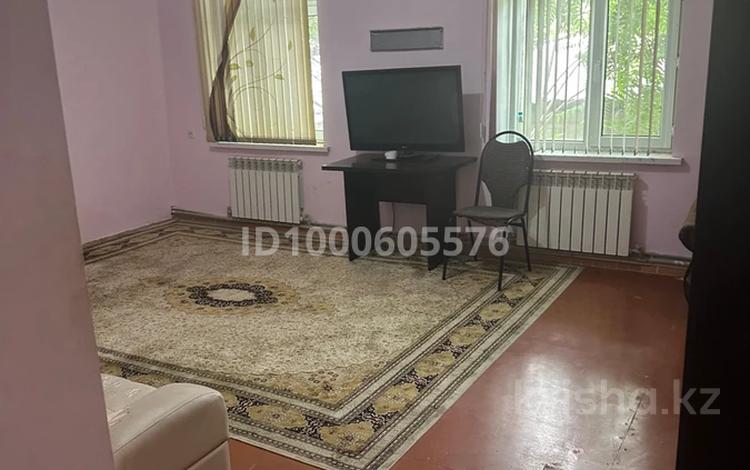 4-бөлмелі пәтер · 100 м² · 2/2 қабат, Калдаякова 27, бағасы: 200 000 ₸ в Шымкенте, Абайский р-н — фото 20