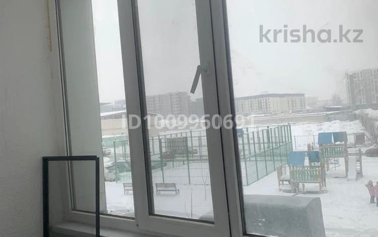 1-бөлмелі пәтер · 30 м² · 2/12 қабат, Кошкарбаева 39 а, бағасы: 160 000 ₸ в  — фото 2