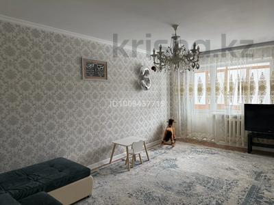 3-бөлмелі пәтер · 64 м² · 2/5 қабат, Майкудук, Майқұдық 18 — 2 квартал, 18. Район мечети Бала кажы, бағасы: 18.5 млн ₸ в Караганде, Алихана Бокейханова р-н