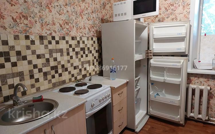 1-бөлмелі пәтер · 38 м² · 1/9 қабат, мкр Юго-Восток, Мкр Юго-Восток, 30й микр Гапеева 9 — Тбц, бағасы: 125 000 ₸ в Караганде, Казыбек би р-н — фото 3