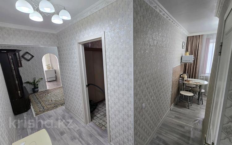4-бөлмелі пәтер · 61 м² · 5/5 қабат, Алашахана 6, бағасы: 19 млн ₸ в Жезказгане — фото 2
