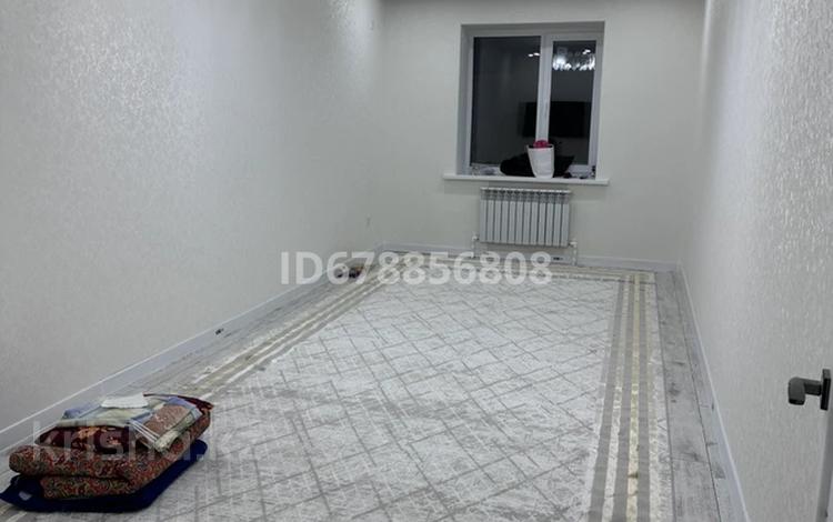 2-бөлмелі пәтер · 63 м² · 3/3 қабат, Копбергенова, бағасы: 21 млн ₸ в Желаеве — фото 2