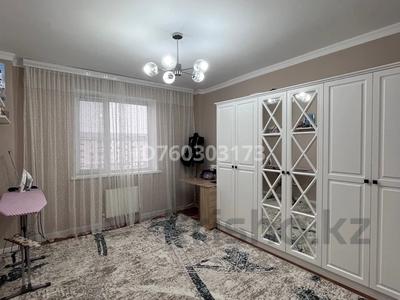 Пәтерлер в Атырауской обл.: 3-бөлмелі пәтер · 79.6 м² · 4/5 қабат, мкр Береке 14, бағасы: 30 млн 〒 3-бөлмелі пәтер · 79.6 м² · 4/5 қабат, мкр Береке 14, бағасы: 30 млн 〒 в Атырау