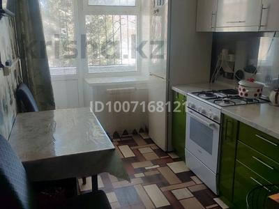 3-комнатная квартира · 66 м² · 1/3 этаж, Мкр.Геолог 13 — ГРП за 9 млн 〒 в Риддере