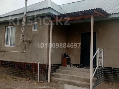 Отдельный дом · 3 комнаты · 80 м² · 10 сот., Байзак датка 101/1 — Байзақ ауданы Бурыл Ровное Теплица ауылы за 12 млн 〒 в Жамбылской обл.