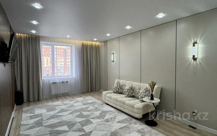 2-комнатная квартира · 58 м² · 5/12 этаж, Нажмиденова 15 за 40 млн ₸ в Астане, Сарайшык р-н — фото 2
