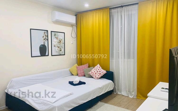 1-бөлмелі пәтер · 39 м² · 8/12 қабат, мкр Акбулак 49 А, бағасы: 2 500 〒 в Алматы, Алатауский р-н — фото 2