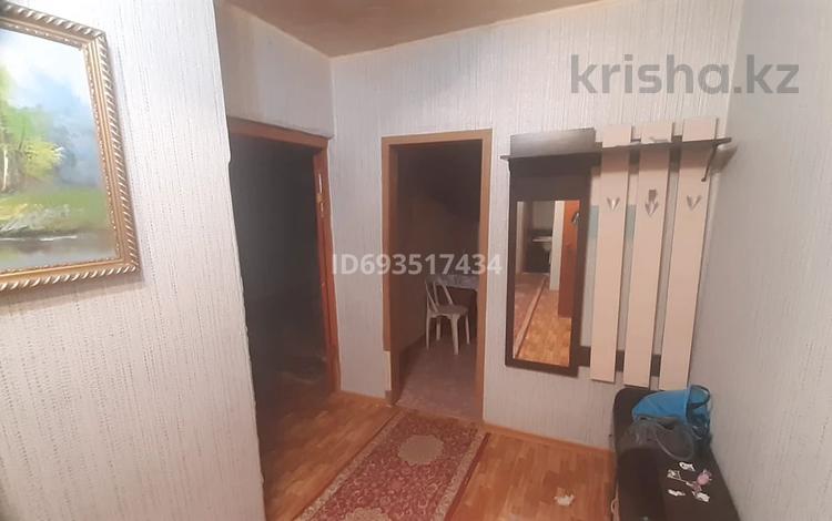 3-комнатная квартира · 62 м² · 2/2 этаж, 3А мкр 8 за ~ 15 млн ₸ в Жанаозен — фото 2