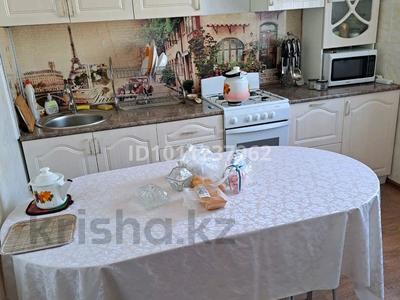 2-бөлмелі пәтер · 65 м² · 5/5 қабат, 4-ші шағым аудан, Текстильщиков 2б, бағасы: 27 млн ₸ в Костанае, 4-й микрорайон