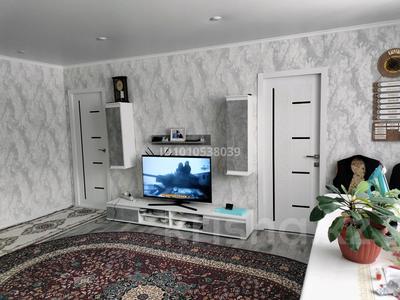 4-бөлмелі пәтер · 74.5 м² · 1/9 қабат, 6 мкр — Рынок корзина 4 поликлиника мечеть центральный, бағасы: 15 млн ₸ в Темиртау