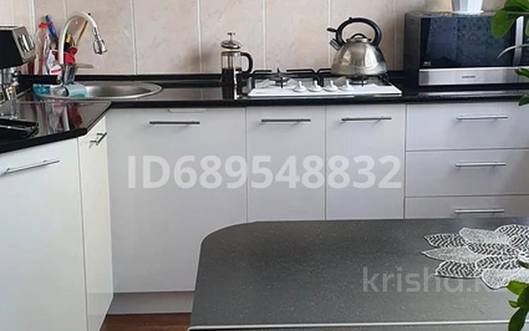 2-комнатная квартира · 43 м² · 4/4 этаж, мкр Тастак-2, Тлендиева 2г за 32 млн ₸ в Алматы, Алмалинский р-н — фото 12