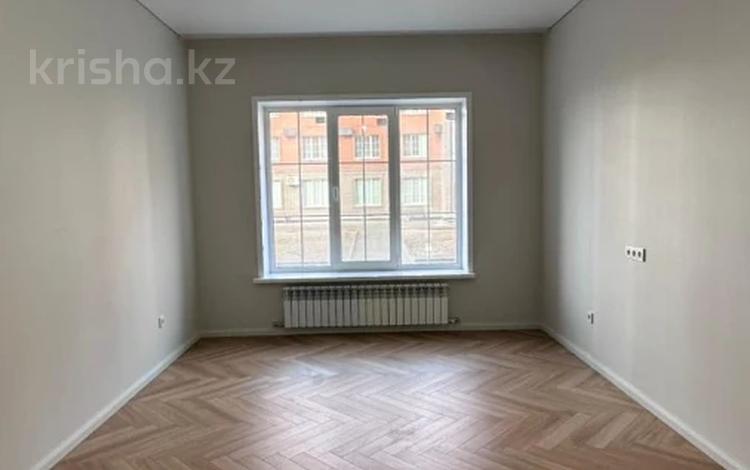 4-бөлмелі пәтер · 150 м² · 1/5 қабат, мкр. Алтын орда, бағасы: 75 млн ₸ в Актобе — фото 4