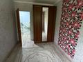 2-комнатная квартира · 45 м² · 3/5 этаж, Майкудук, Майкудук, 13й микрорайон 41 за 10.5 млн ₸ в Караганде, Алихана Бокейханова р-н — фото 3