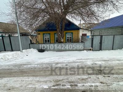 Жеке үй · 3 бөлме · 82 м² · 7.5 жүзд., Дубинина 9а, бағасы: 12 млн ₸ в Актобе, мкр Гормолзавод