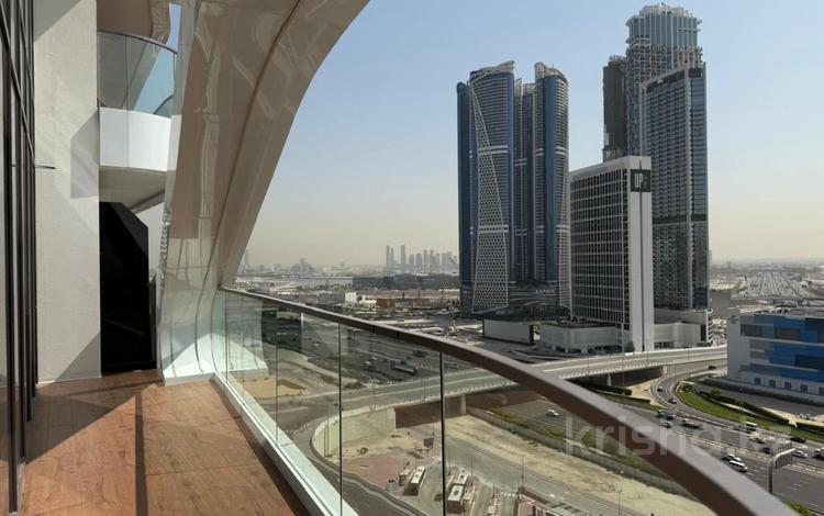 3-комнатная квартира · 214.77 м² · 13/23 этаж, Дубай 1 за ~ 576.4 млн ₸ — фото 6