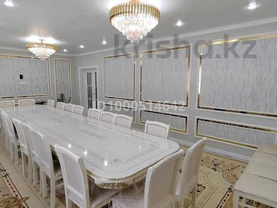 Продажа домов и дачи в Актюбинской обл.: Отдельный дом · 7 комнат · 180 м² · 10.8 сот., Күншығыс — Ост. Қаракөз за 36 млн 〒 Отдельный дом · 7 комнат · 180 м² · 10.8 сот., Күншығыс — Ост. Қаракөз за 36 млн 〒 в Актобе, жилой массив Акжар-2