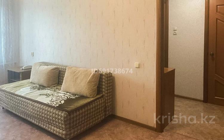 1-комнатная квартира, 33.4 м², 1/5 этаж помесячно, Карбышева 49 за 110 000 〒 в Костанае — фото 3