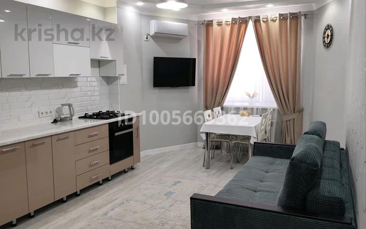 1-комнатная квартира · 52 м² · 1/6 этаж, Авангард 2 микрорайон 6В — Находится возле рынка Коктем, за супермаркетом Лидер за 250 000 ₸ в Атырау, мкр Авангард-2 — фото 7