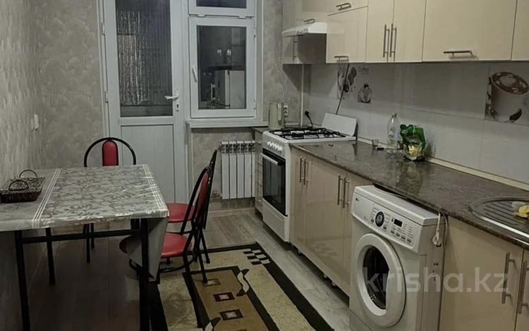 1-комнатная квартира · 38 м² · 3/7 этаж, Тулеметова 69/44 за 140 000 ₸ в Шымкенте — фото 2