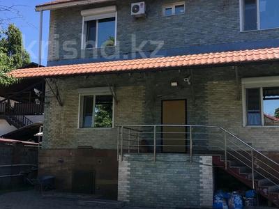 Отдельный дом · 10 комнат · 520 м² · 9 сот., мкр Горный Гигант, Искандерова 6 за 600 млн ₸ в Алматы, Медеуский р-н