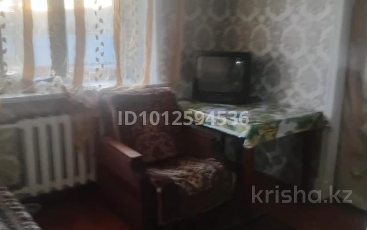2-бөлмелі пәтер · 48 м² · 2/3 қабат, Бухтарминская 133, бағасы: 65 000 ₸ в Алтае — фото 2