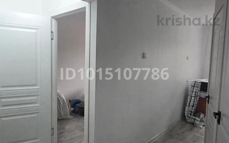 2-бөлмелі пәтер · 48 м² · 2/4 қабат, Абая 29, бағасы: 20 млн ₸ в Конаеве — фото 2