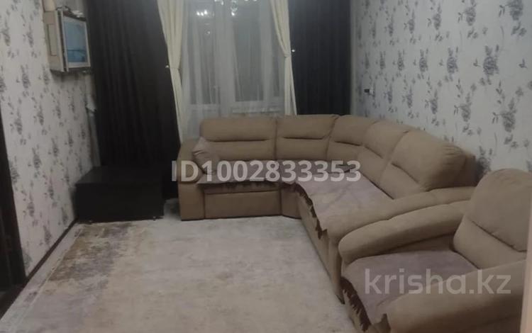 3-комнатная квартира · 70 м² · 4/5 этаж, Аскарова 227 — Военторг за 13 млн 〒 в Таразе — фото 2