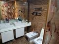 5-комнатная квартира · 190 м² · 9/10 этаж, Шарипова 26 за 1 млн 〒 в Атырау, мкр Жилгородок — фото 18