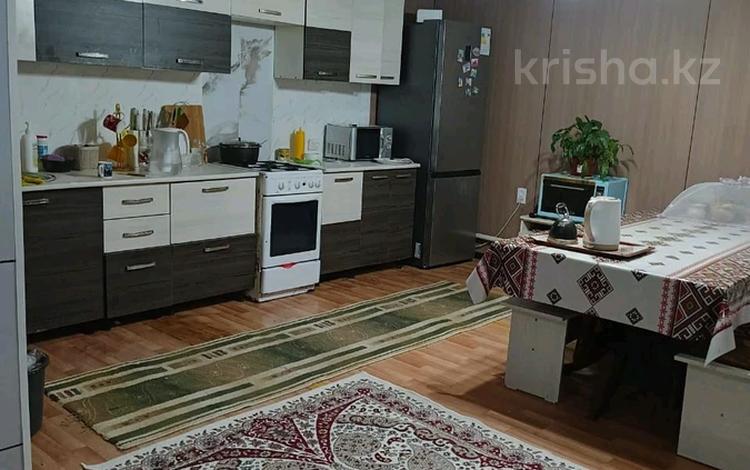 Отдельный дом · 3 комнаты · 110 м² · 10 сот., Омарова 48 за 27.8 млн 〒 в Усть-Каменогорске, Ахмирово — фото 4