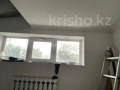 Отдельный дом · 2 комнаты · 90 м² · 8 сот., мкр Альмерек 29а — Бейбитшилик за 45 млн ₸ в Алматы, Турксибский р-н