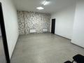 Свободное назначение, офисы, кабинеты и рабочие места · 65 м² за 220 000 ₸ в Уральске, мкр Жана Орда — фото 2