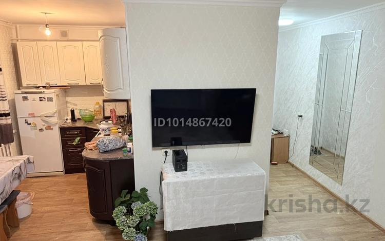 2-бөлмелі пәтер · 40 м² · 1/2 қабат, Спамбетова 17, бағасы: 8 млн ₸ в Зайсане — фото 2