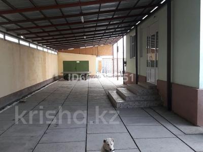 Жеке үй · 5 бөлме · 150 м² · 8 жүзд., Ақбұлым ш/а., улица Жибек жолы 243 — Школа 60, бағасы: 21.5 млн ₸ в Таразе, мкр Акбулым