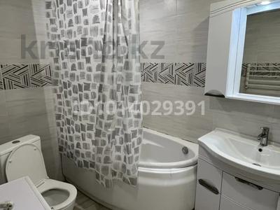 3-комнатная квартира · 65 м² · 7/9 этаж, Назарбаева 187 за 200 000 ₸ в Уральске, мкр Школьник