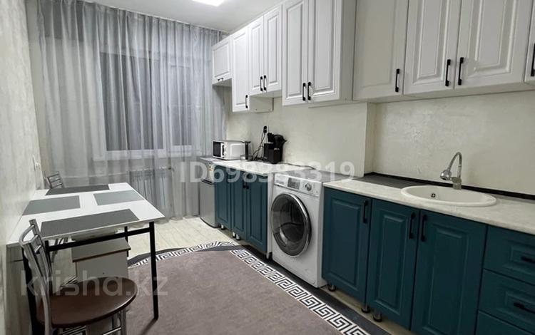 2-комнатная квартира · 48 м² · 5/5 этаж, Есенберлина 43 — Акимат, ФОК, Департамент полиции за 17 000 ₸ в Жезказгане — фото 2