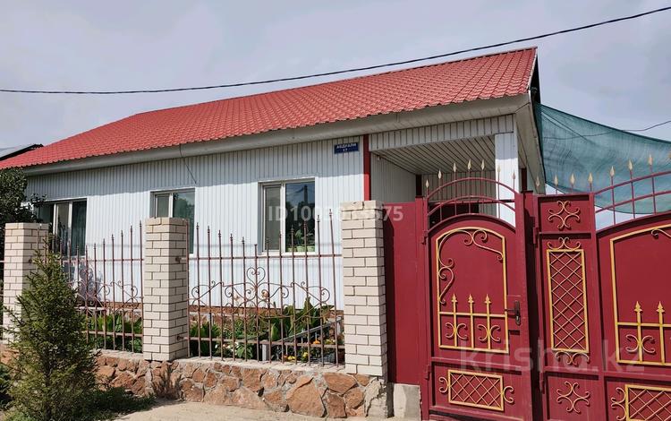 Отдельный дом · 4 комнаты · 120 м² · 10 сот., Абдуали 17 за 39 млн 〒 в Семее — фото 2