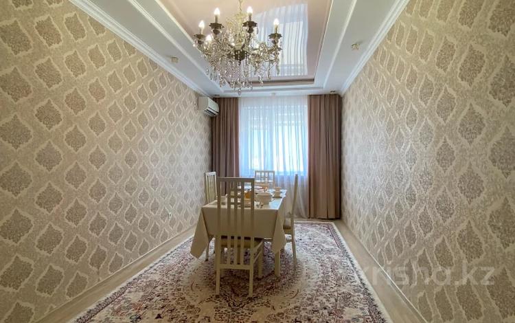 4-комнатная квартира · 100.6 м² · 6/6 этаж, 32А мкр 17 за 22 млн ₸ в Актау — фото 4