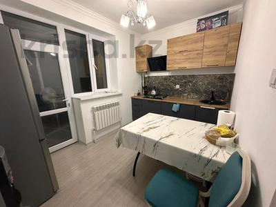 3-комнатная квартира · 54 м² · 9/10 этаж, мкр Центральный, Абая 26, 26/1, 26/2, 26/3 за 31 млн 〒 в Атырау