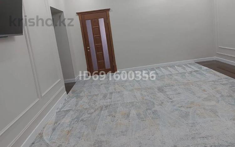 5-бөлмелі пәтер, 200 м², 1/5 қабат, 31Б мкр 31, бағасы: 85 млн 〒 в Актау, 31Б мкр — фото 2