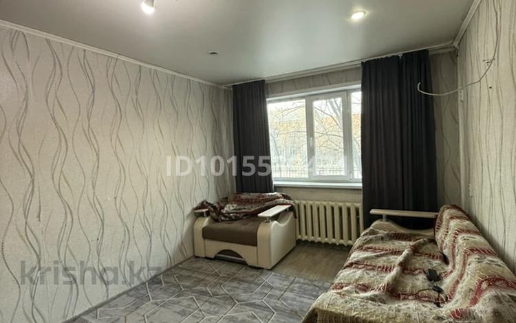 1-бөлмелі пәтер · 33 м² · 1/5 қабат, 35квартал 18, бағасы: 150 000 ₸ в Семее — фото 2