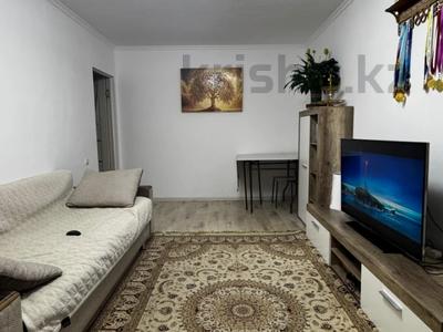 2-комнатная квартира · 43 м² · 2/4 этаж, мкр №8 34 за 32 млн ₸ в Алматы, Ауэзовский р-н