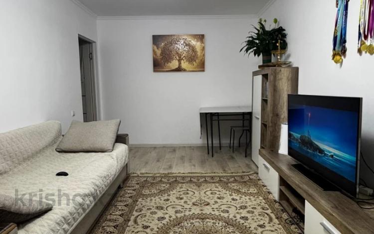 2-комнатная квартира · 43 м² · 2/4 этаж, мкр №8 34 за 32 млн ₸ в Алматы, Ауэзовский р-н — фото 9