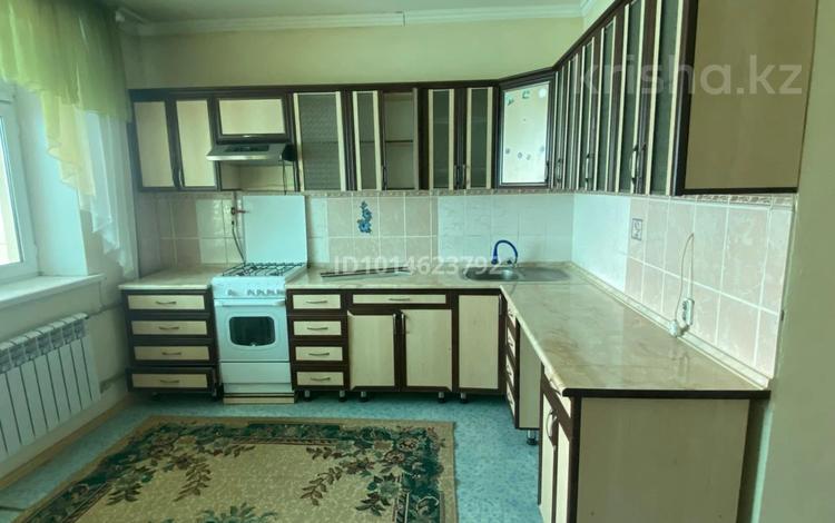 2-комнатная квартира · 69 м² · 2/5 этаж, мкр Астана 21 за 23.5 млн ₸ в Таразе — фото 2