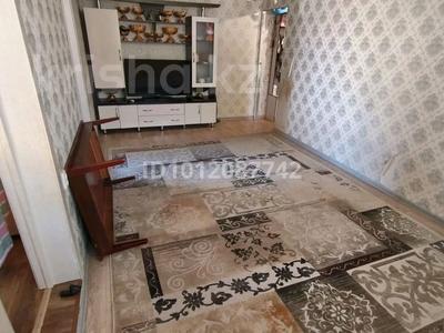 3-комнатная квартира · 37 м² · 2/5 этаж, ул. Абая 43/1 за 9 млн ₸ в Темиртау
