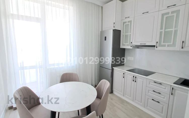2-бөлмелі пәтер · 70 м² · 14/18 қабат, Акмешит 17, бағасы: 60 млн ₸ в Астане, Есильский р-н — фото 60