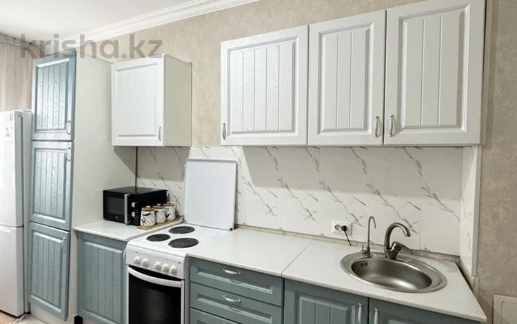 1-комнатная квартира · 40 м² · 2/9 этаж, Жургенова 26 за 20.5 млн ₸ в Астане, Сарайшык р-н — фото 2