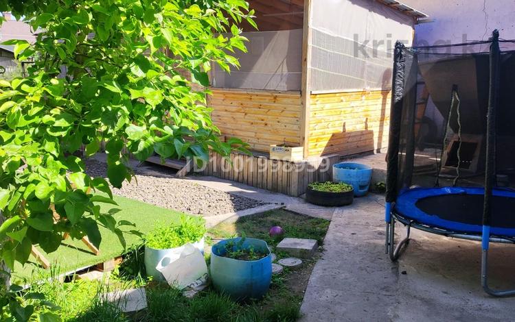 Отдельный дом · 4 комнаты · 100 м² · 6 сот., мкр Новый Город, УлЧеркасская 11 — Находится в 5 минутах от ТД Таир за 40 млн 〒 в Караганде, Казыбек би р-н — фото 2