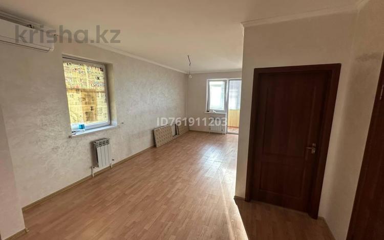 3-комнатная квартира · 82 м² · 8/13 этаж, Казыбек би 139 за 90 млн ₸ в Алматы, Алмалинский р-н — фото 3