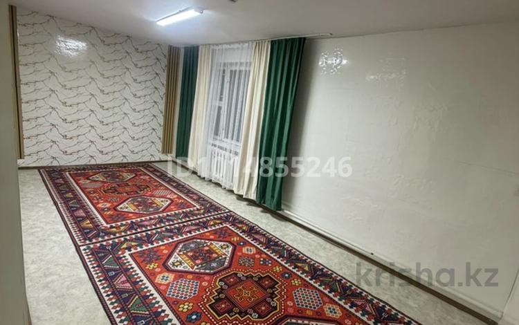 3-комнатная квартира · 70 м² · 1/1 этаж, мкр Достык, Баршыкент за 300 000 ₸ в Алматы, Ауэзовский р-н — фото 2
